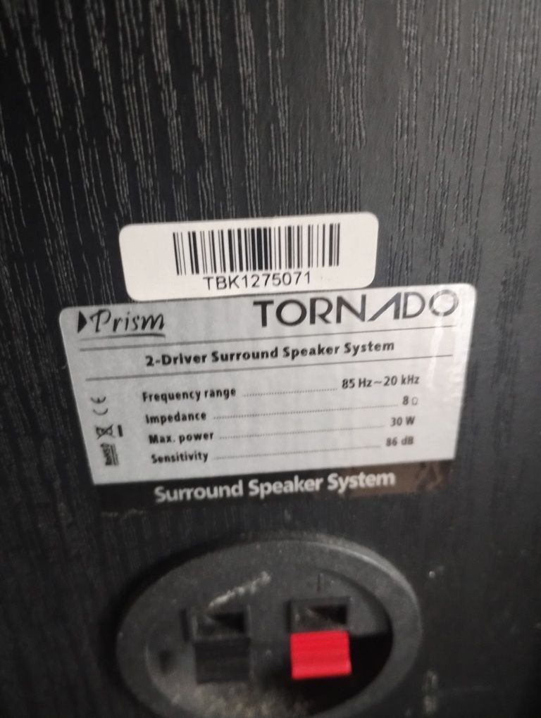 Kolumny prism tornado ( kino domowe)