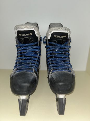 Хоккейные коньки BAUER SUPREME 190 JR (39 размер)