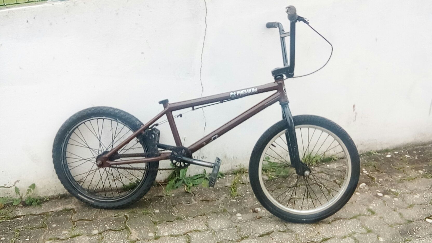 Vendo Bmx semi pro (tenho o banco)