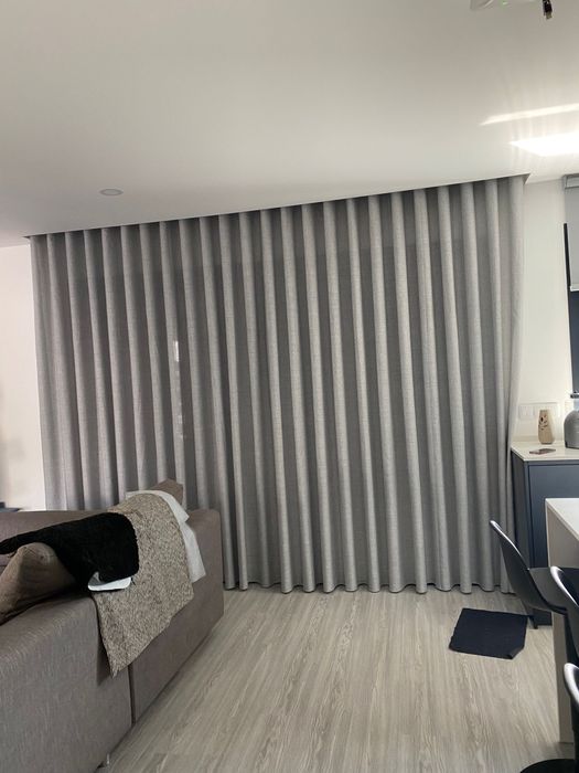 Cortinas com calha da onda