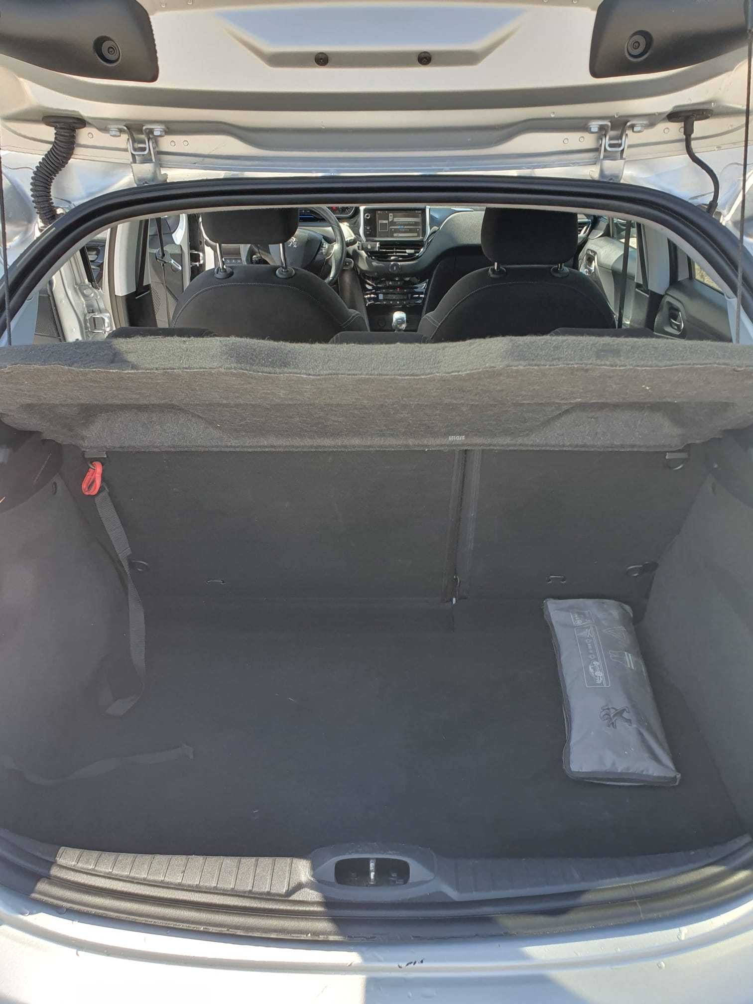 Peugeot 208 1.6 BlueHDi Style