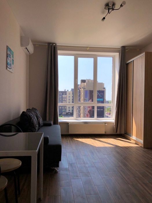 Продам 2- комнатную квартиру Чехова/ ЖК " Парк Фонтанов"