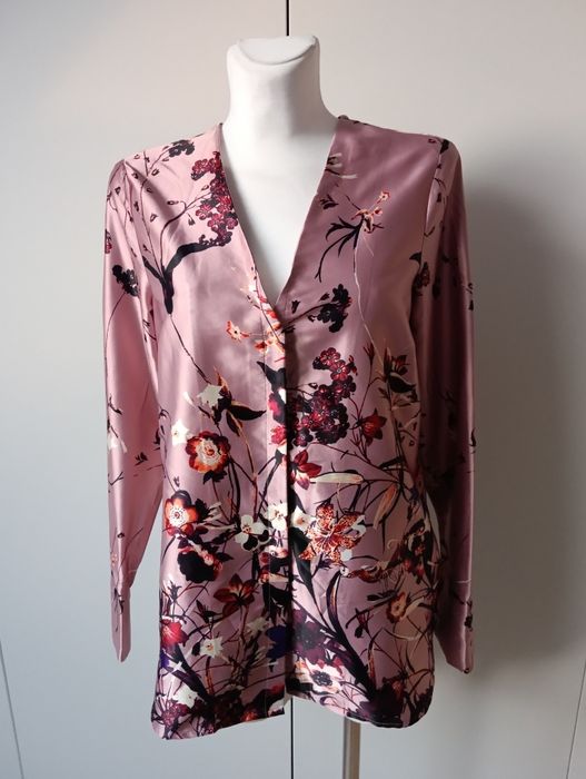 Bluzka YAS rozmiar 36-40, na metce 36,