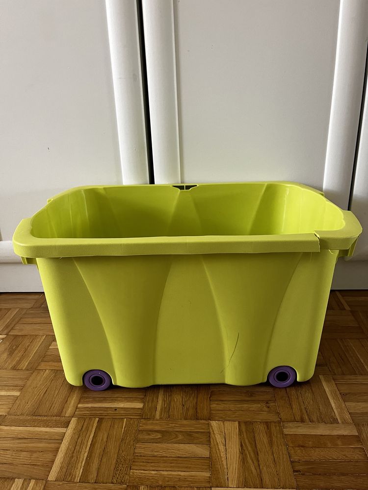 Pojemnik na zabawki