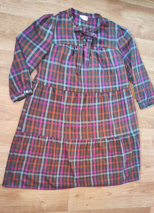 Тепла сукня від Vovk можна для вагітних.