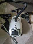 Amica Sumam VM 6011 - 770W - gwarancja 05.2026 + gratis worki, filtry