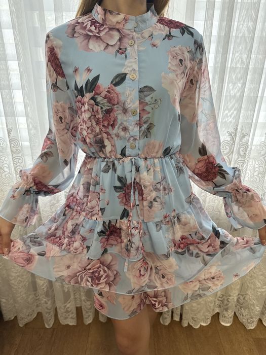 Сукня святкова для дівчинки