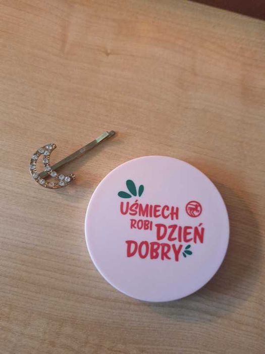 Lusterko kieszonkowe