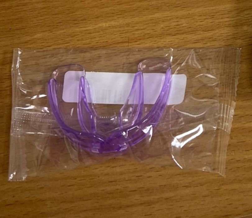 Трейнер капа для вирівнювання зубів