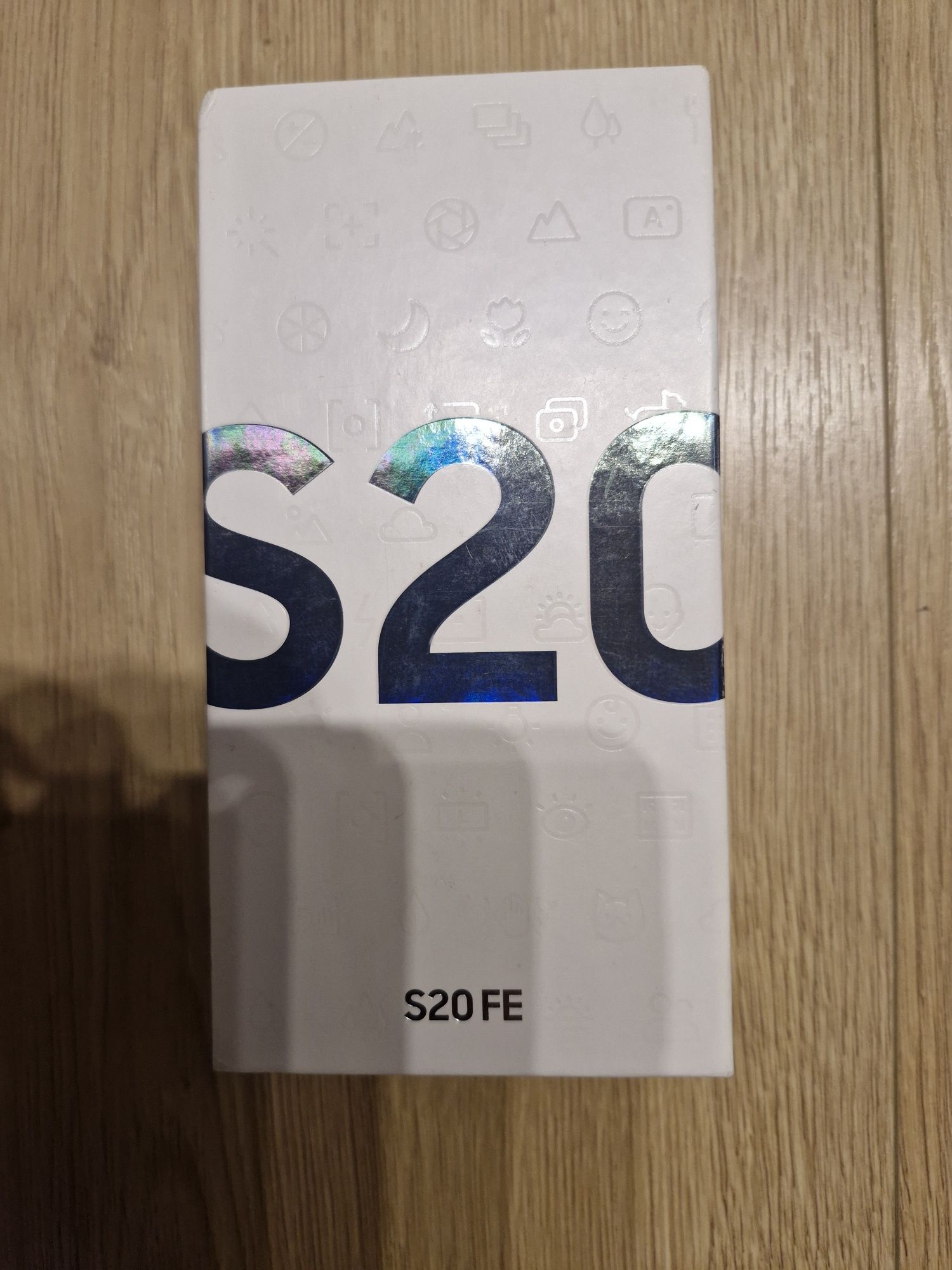 Samsung S20FE Smartfon