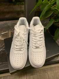 Supreme x Nike Air Force 1 Low White Size 38-45