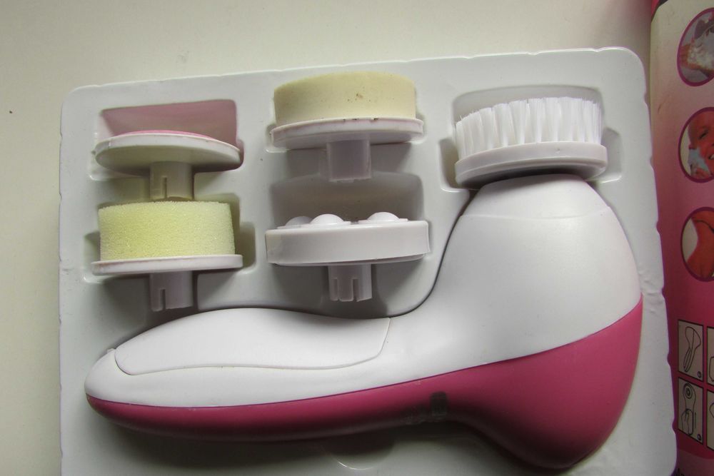 Масажер універсальний.