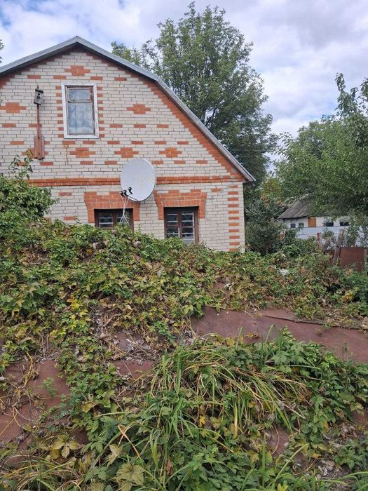 Продається будинок в с.Гребениківка Тростянецького р-ну.