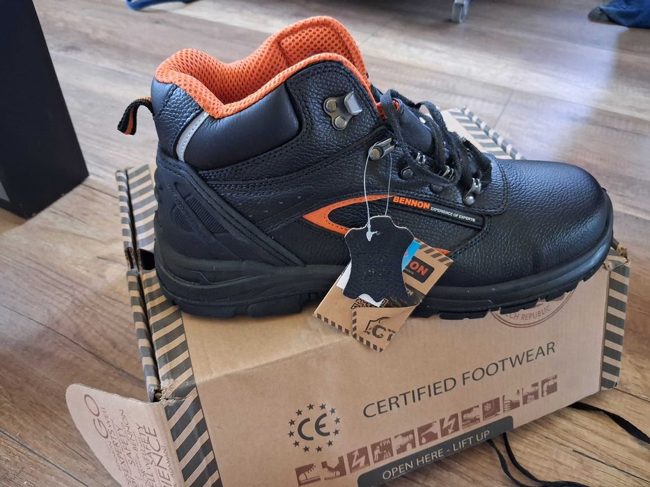 Meskie buty robocze rozm.47