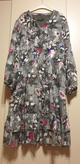 Sukienka z Monari na gumce