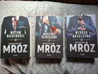 Remigiusz Mróz "W kręgach władzy"