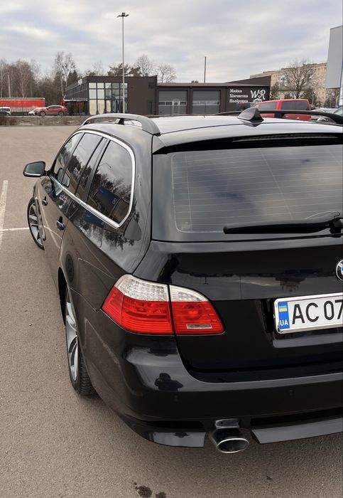 Продам BMW E61 TOURING 2010