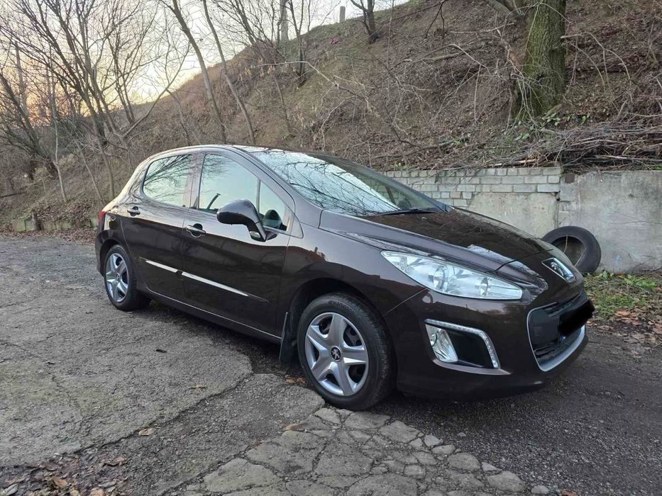 Peugeot 308 2012 г/б