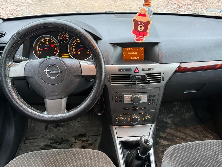 Opel Astra 3 1.8 16v z gazem