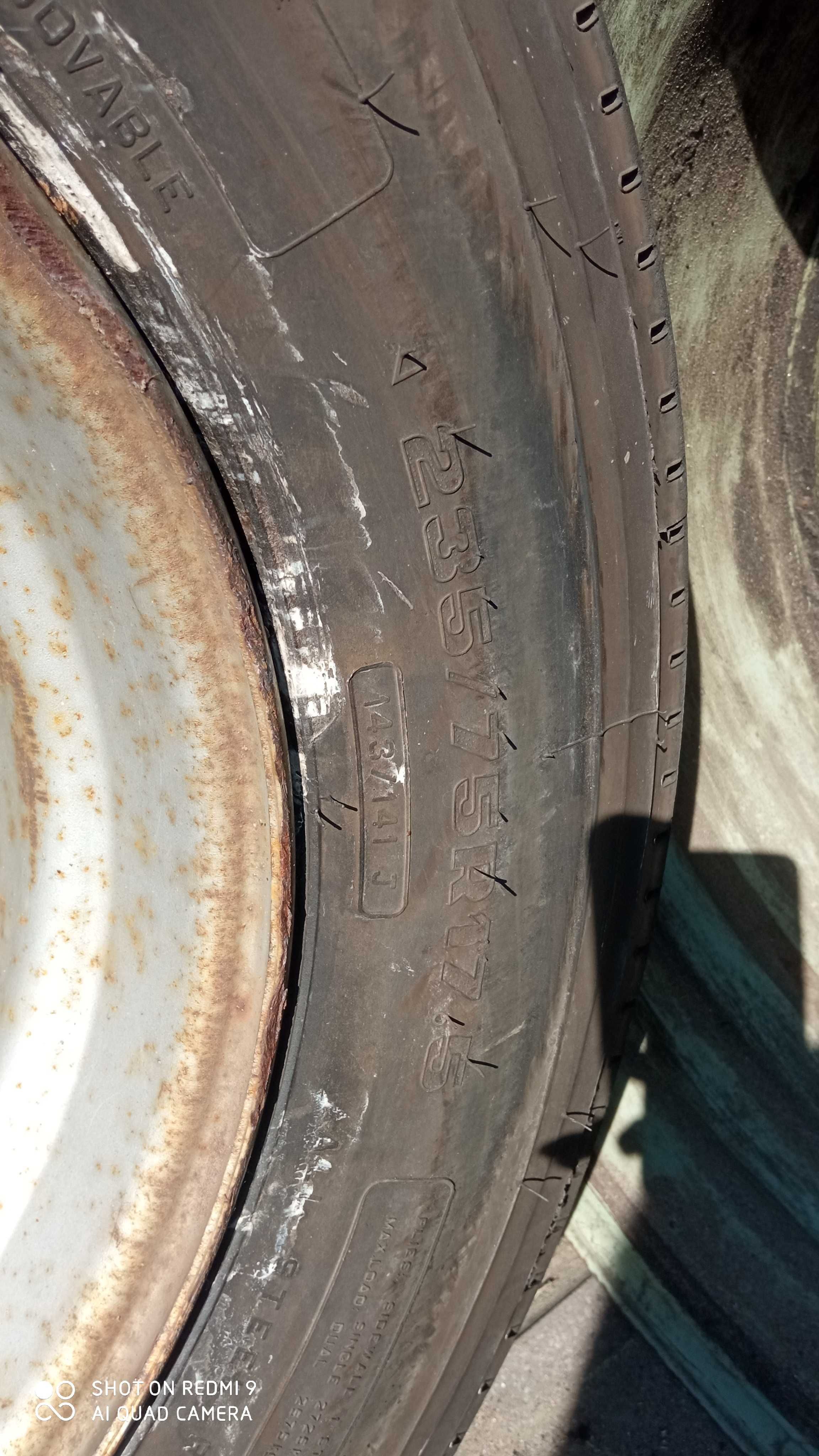 235/75R17,5 Aelous 1szt. z felgą