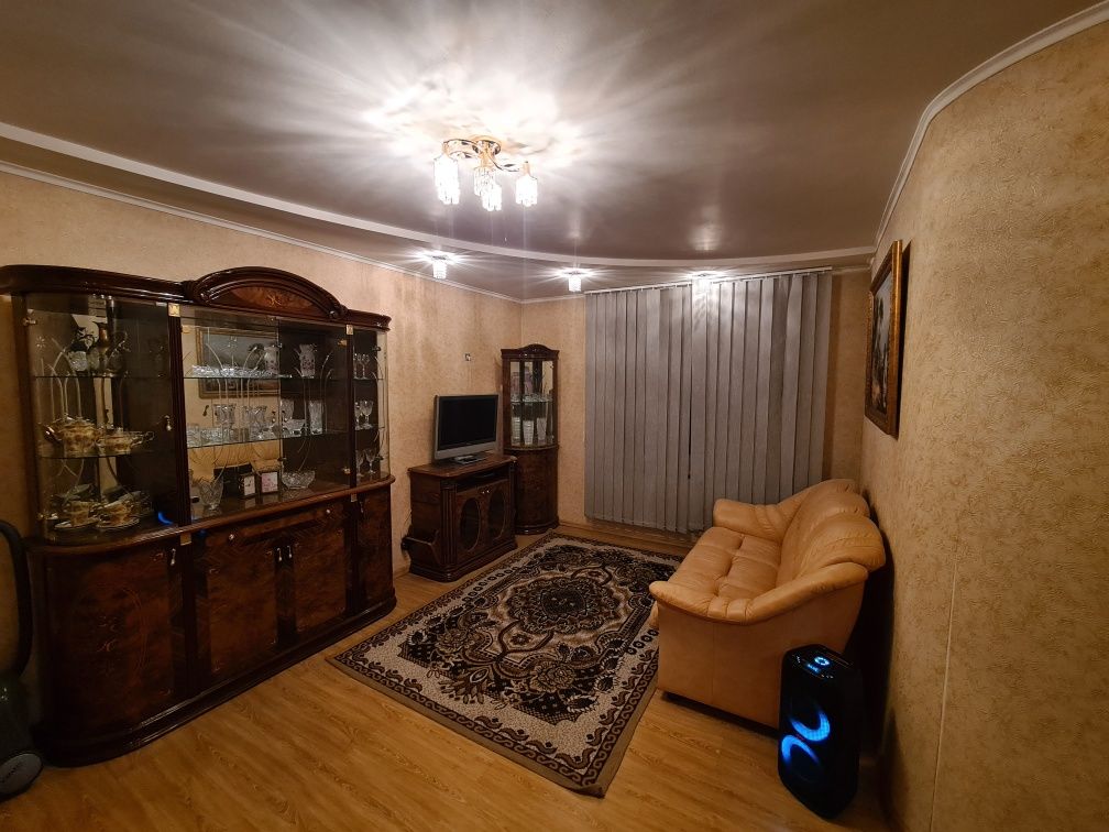 Сдам шикарную двухэтажную квартиру в клубном доме