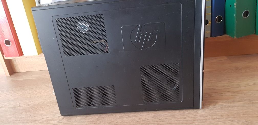 Desktop HP (torre)