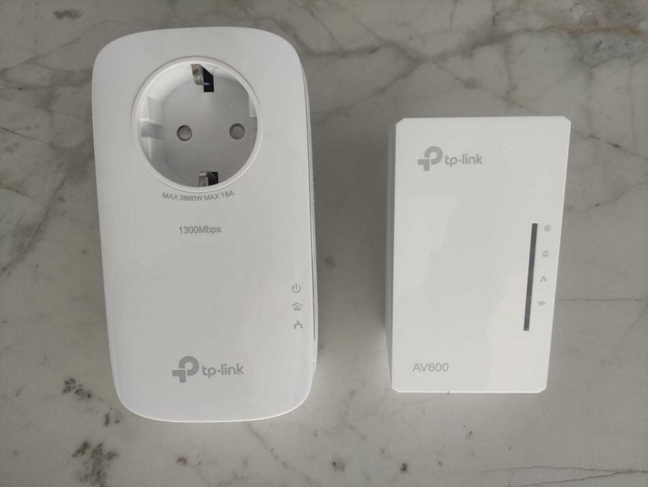 KIT powerline Wifi Extender TP link  - TL-WPA4220 e TL-PA8010P