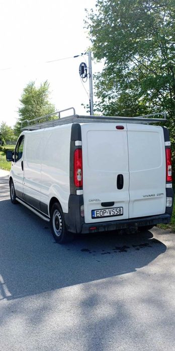 Opel Vivaro2008rok 2.5cdti 115KM 271tys km,6biegowa skrzynia