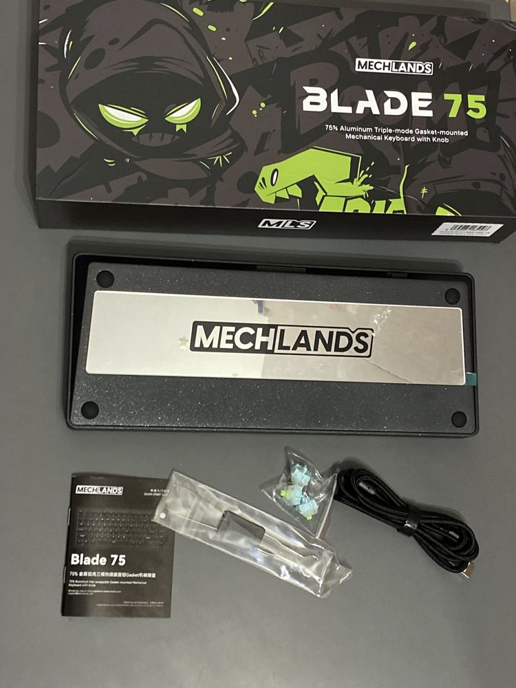 НОВИНКА! Бездротова клавіатура MechLands Blade75