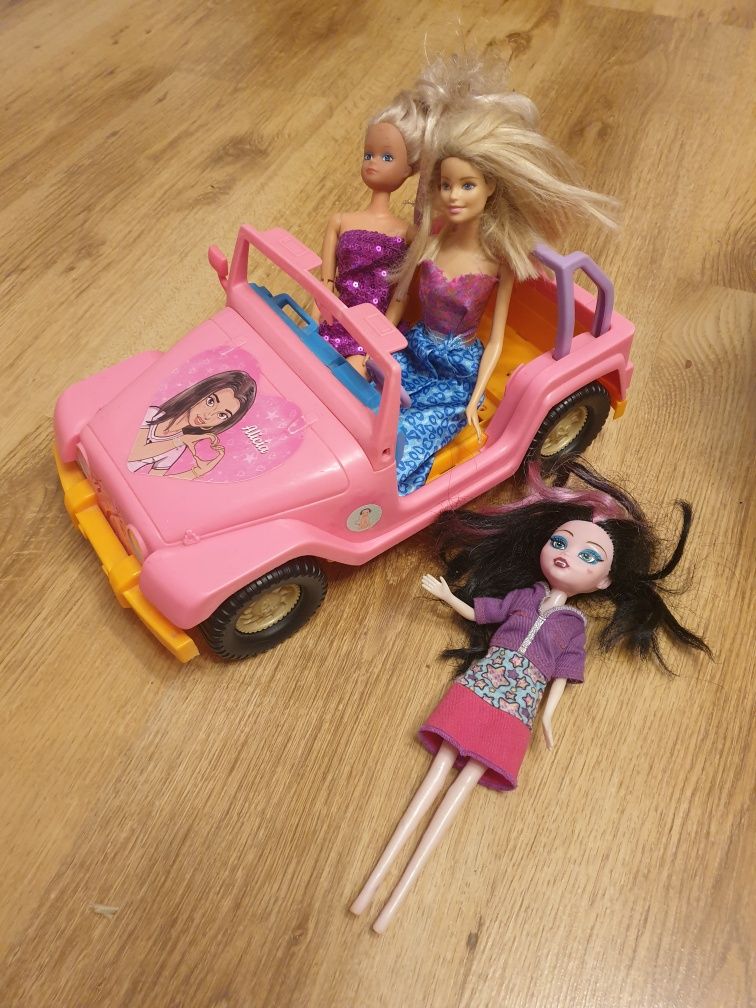 Auto kabriolet Barbie samochód dla lalek samochód i 3 lalki