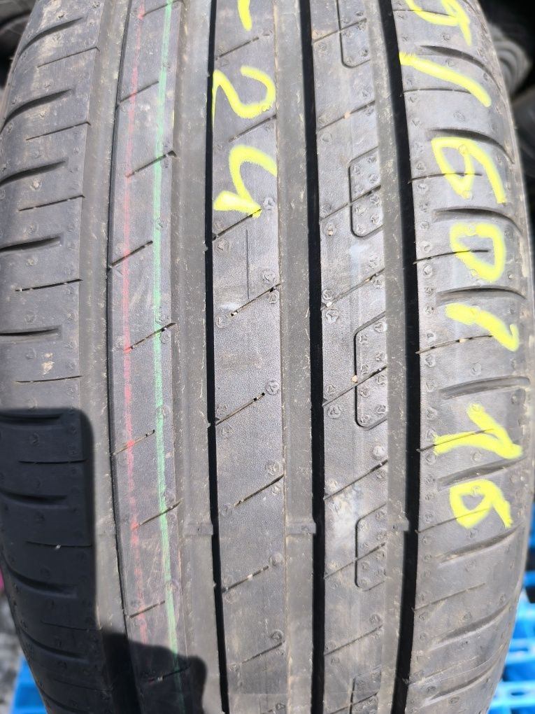 *Opona Goodyear efficient grip performance 205/60/16 pojedynka