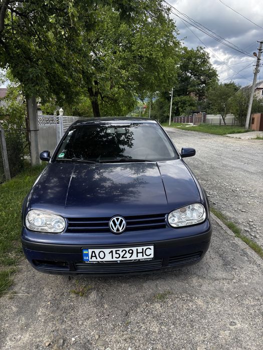 Volkswagen golf 4