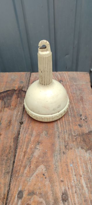 Продам електротовари.