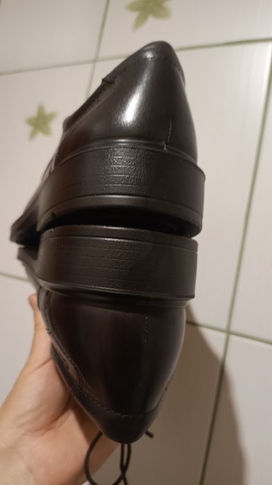 ECCO Helsinki Classic  NOWE  Męskie eleganckie półbuty ze skóry, 42