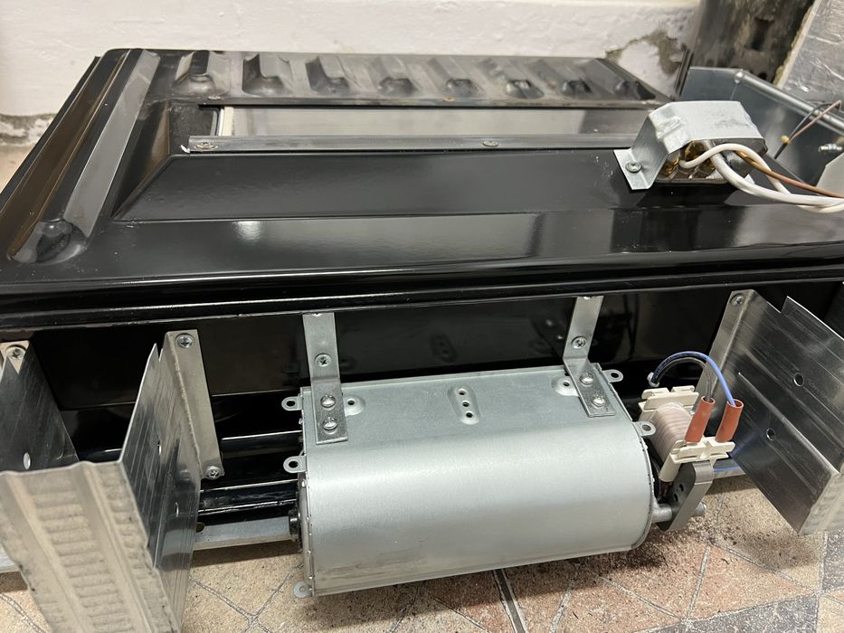 Piecyk, grzejnik, piec gazowy, koza  Fujiyama zamknieta komora spalan