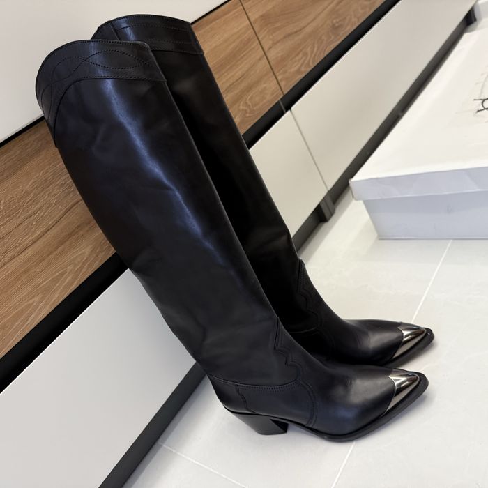 Круті стильні чоботи казаки високі сапоги труби демі шкіра