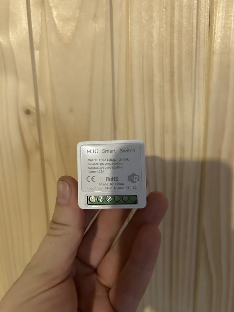 Розумний Wi-Fi перемикач MINI Smart Switch (16A, 2.4GHz)