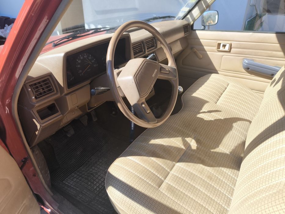 Toyota Hilux 4x2