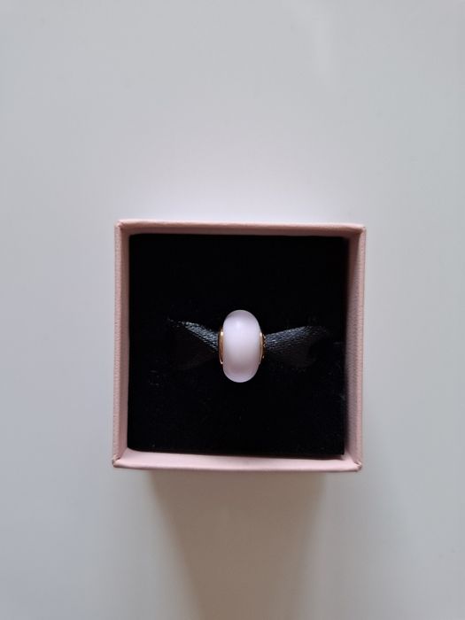 Orginalny charms Pandora różowe złoto