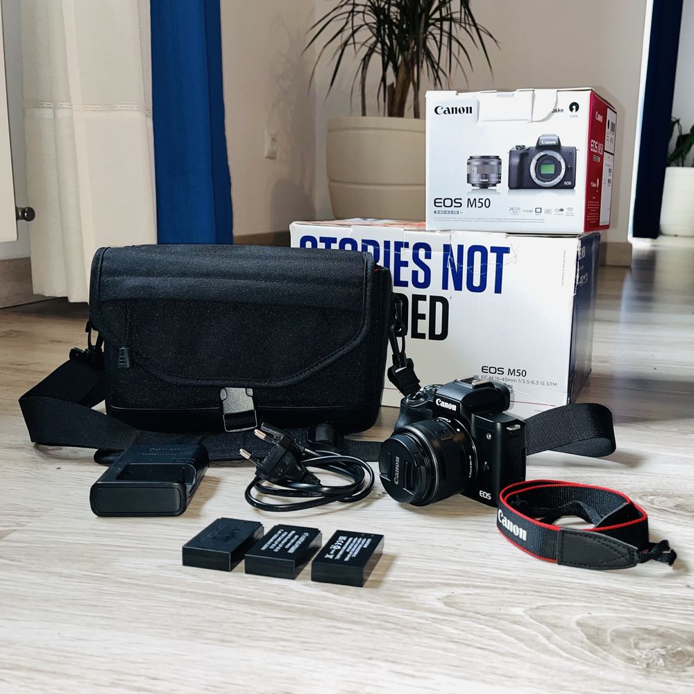 Canon EOS M50 + 2 Baterias