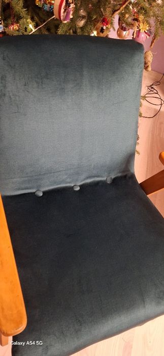 kultowy fotel polski typ 366, projekt Józefa chierowskiego
Chierowskie