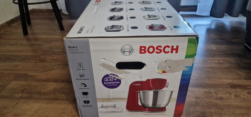 Robot planetrany Bosch MUM58020