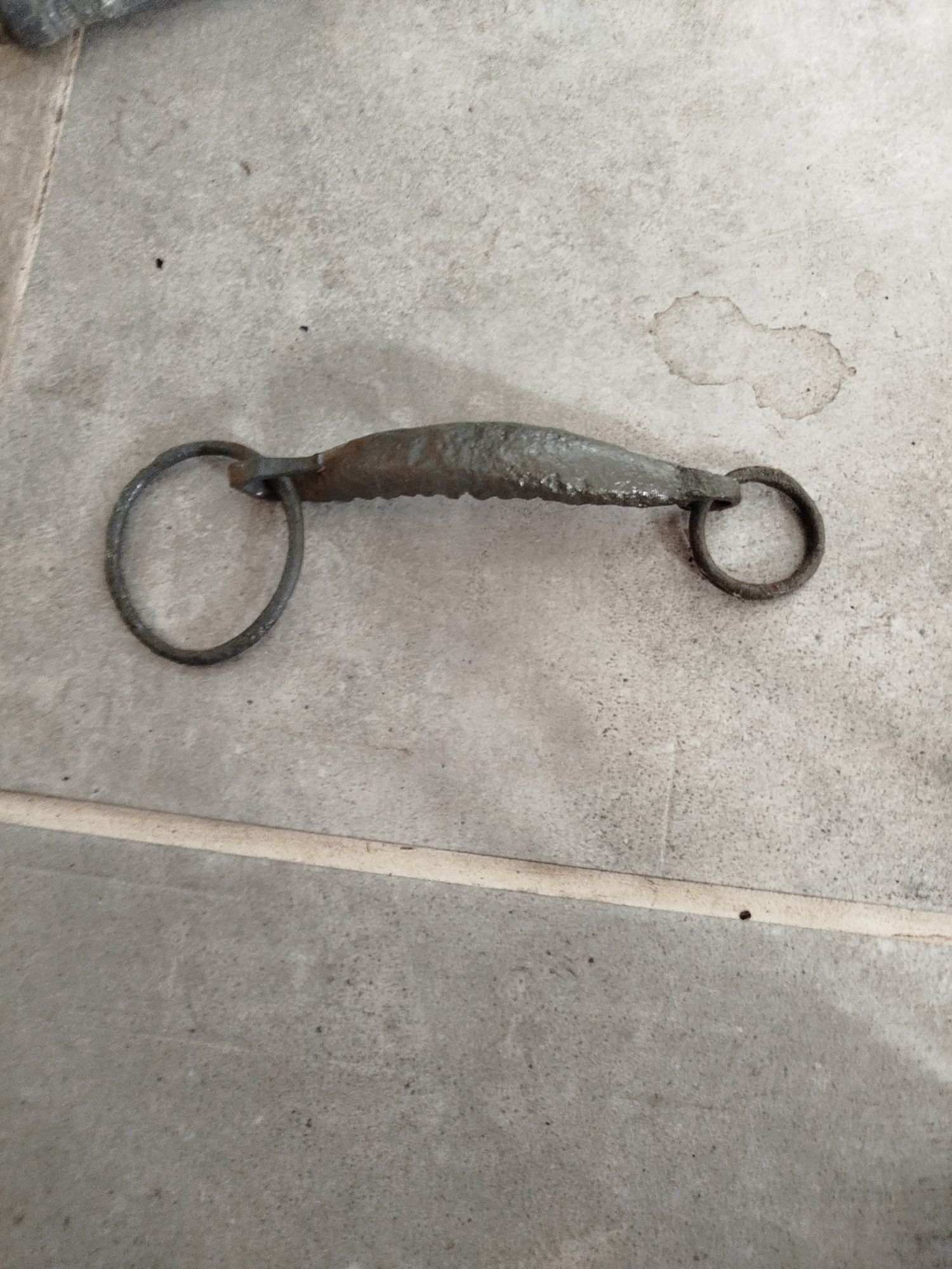 Peça em ferro antiga