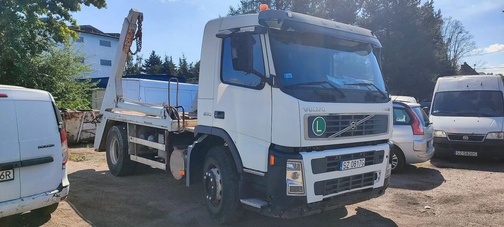 Volvo FM9  Volvo FM9 Bramowiec
