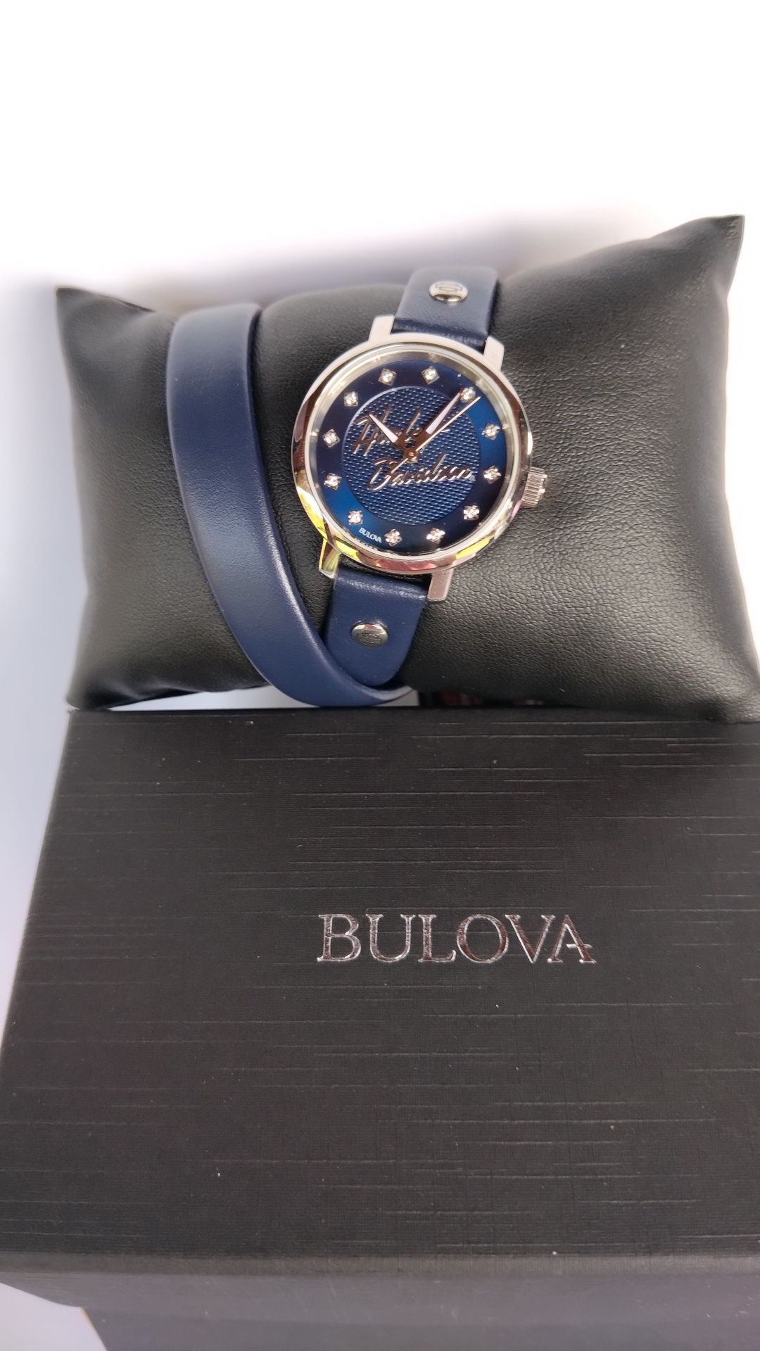 Relógio Harley Davidson Bulova  Crystal. Feminino