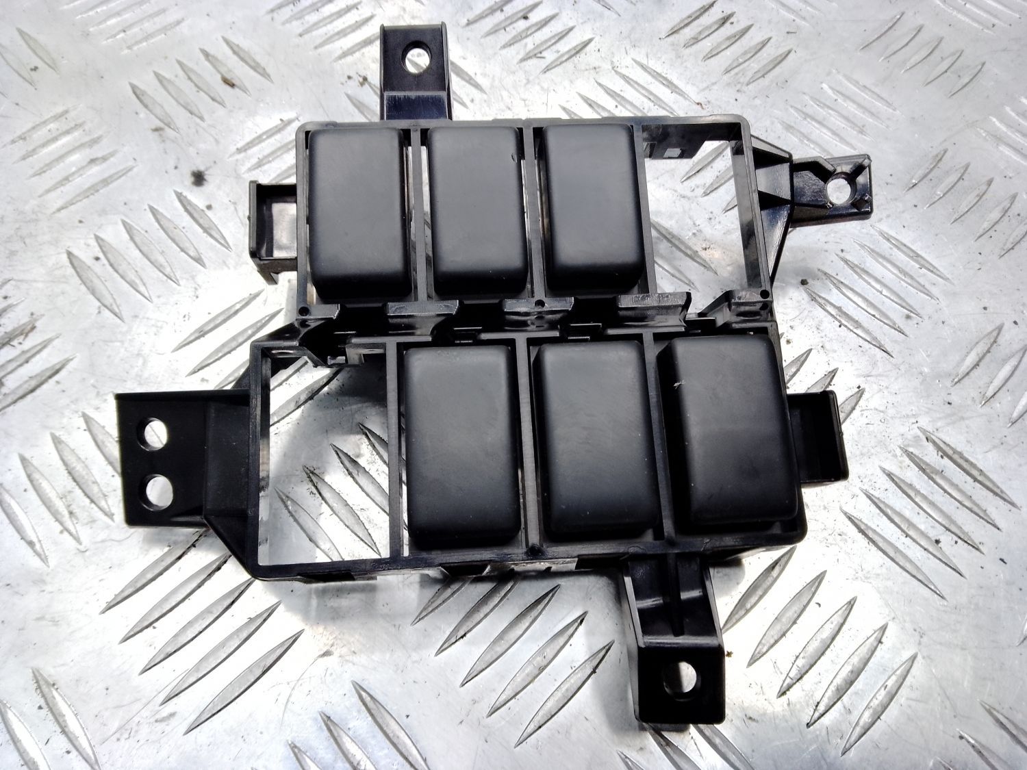 Кронштейн торпедо 681591AA0B для Nissan Murano Z51 2007-2014