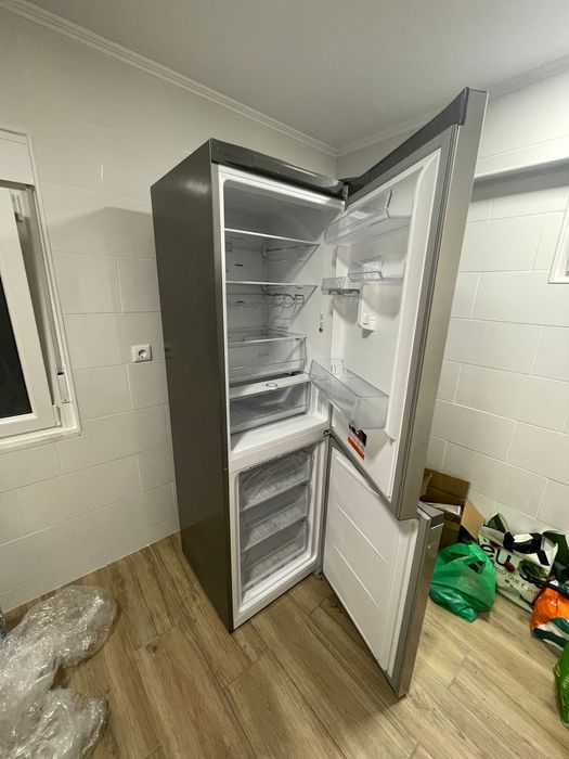 Frigorífico Hotpoint