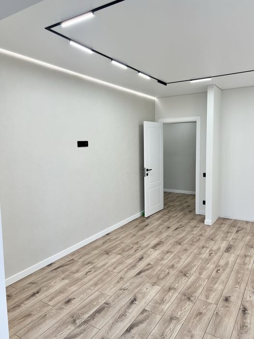 Суперціна 1кім 48м з ремонтом ЖК Міленіум біля озера та парку