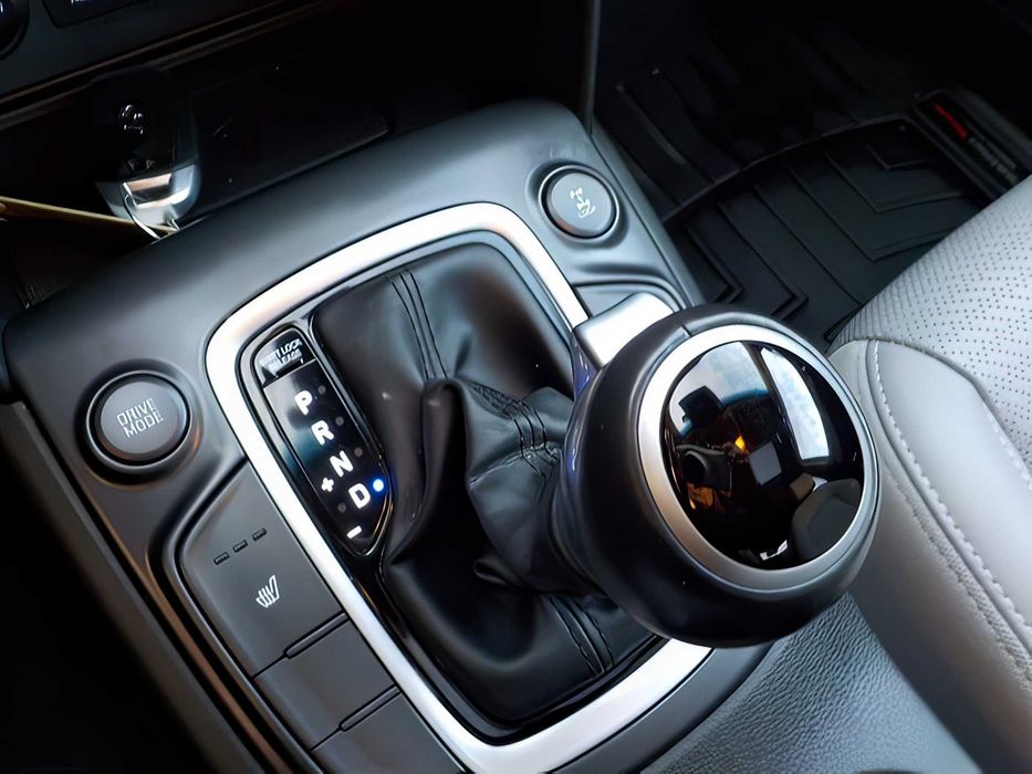 Hyundai Kona      2018