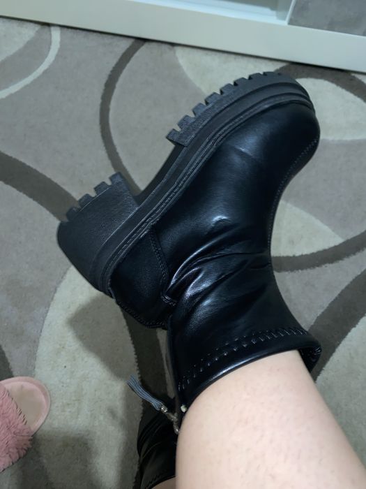 Весняні черевички на платформі